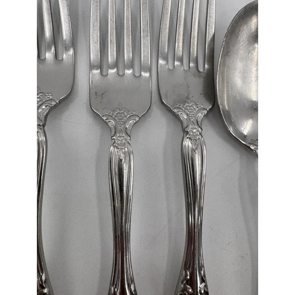 Oneida Michelangelo Heirloom Cube Set Of 9 Stainless Flatware Forks Spoons Knife